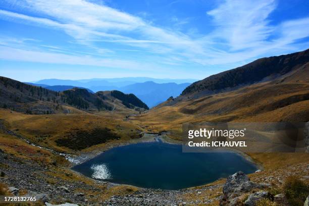 beautiful lake mercantour france - mercantour stockfoto's en -beelden