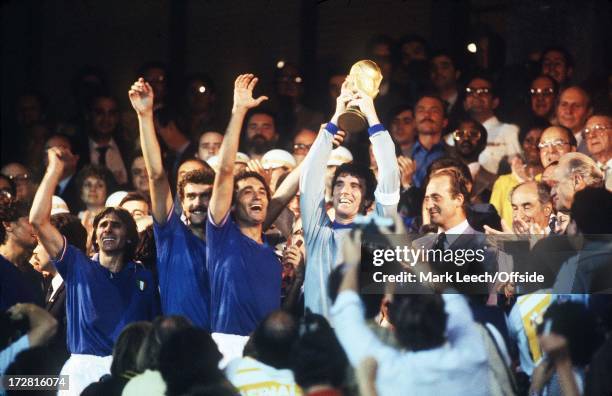 World Cup Final, Italy v West Germany, Dino Zoff lifts the World Cup.