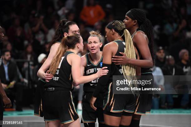 New York Liberty huddle up during the game against the Las Vegas Aces during Game 3 of the 2023 WNBA Finals on October 15, 2023 at Barclays Center in...