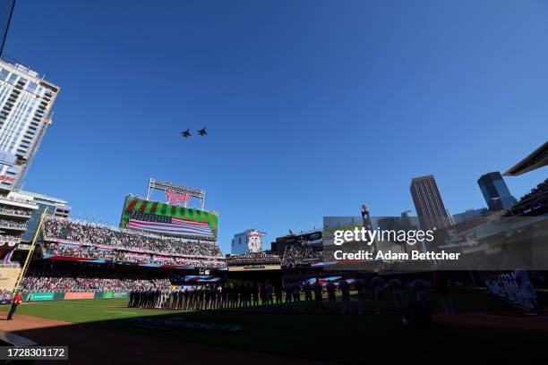 Target Field Fly Over 221,069 Target Field Twins Stock Photos, High-Res Pictures, and Images ...