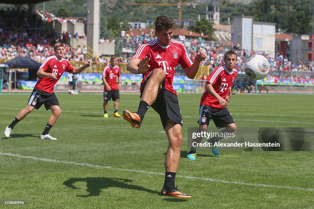 FC Bayern Muenchen - Training Camp Day Two