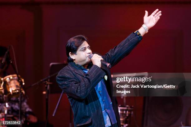 Kumar Singer 115 Amit Kumar (Singer) Photos & High Res Pictures - Getty Images