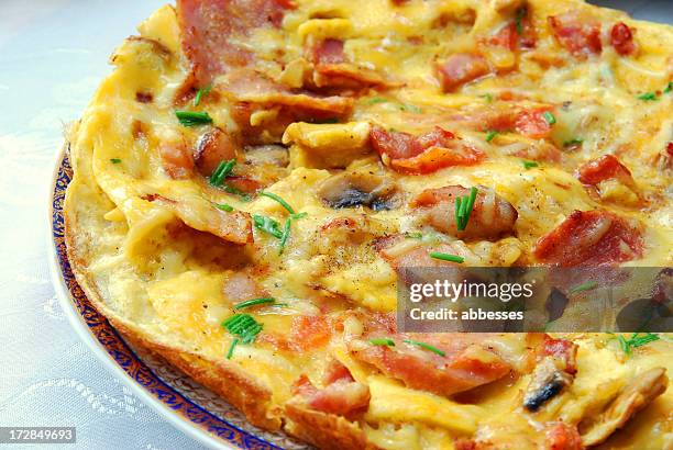 omelet - bacon stockfoto's en -beelden