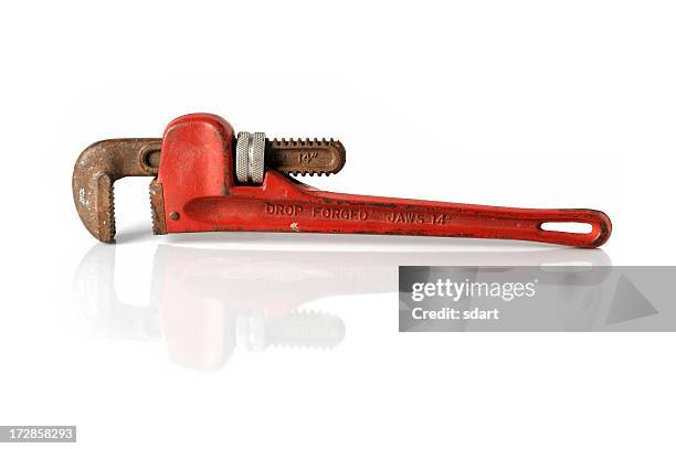 pipe wrench con riflessione - adjustable wrench foto e immagini stock