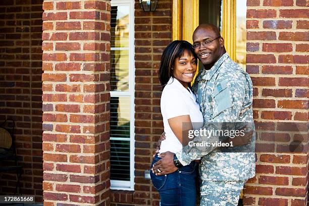 welcome home - nigerian airforce 個照片及圖片檔