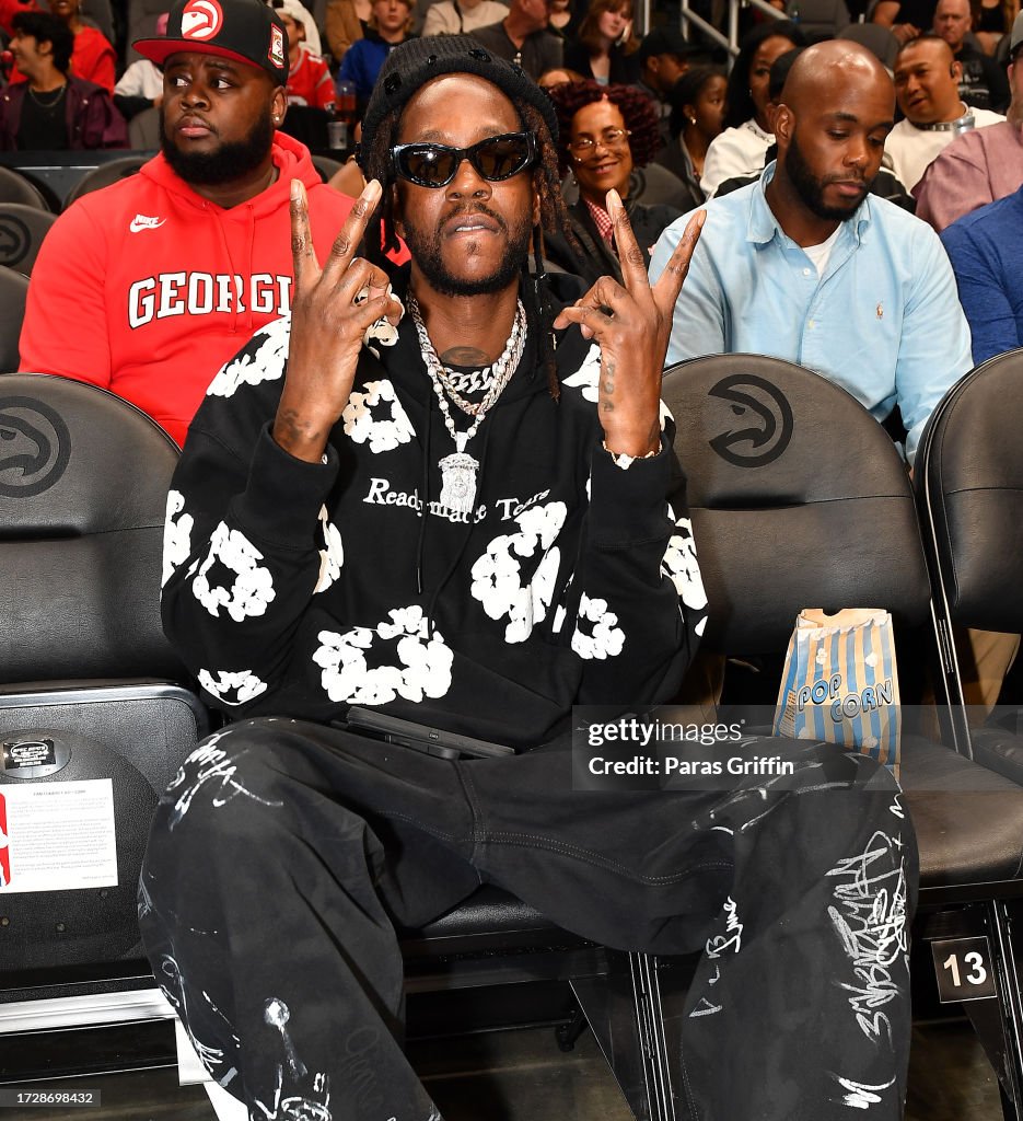 White Rapper Chainz Rapper Rapper 2 Chainz attends the preseason game between the Cleveland ...