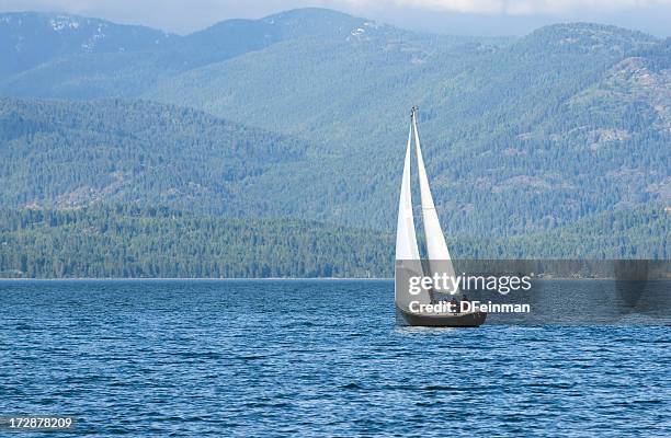 sailing on the lake - pend orielle lake stock pictures, royalty-free photos & images