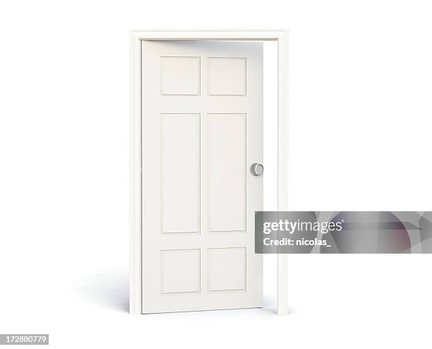 l'open porte - embrasure de porte photos et images de collection