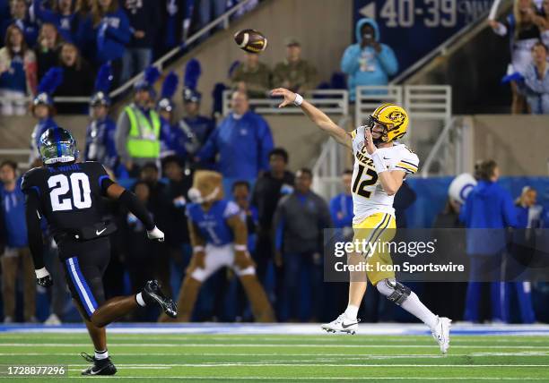 Missouri Tigers quarterback Brady Cook in a game between the Missouri Tigers and the Kentucky Wildcats on October 14 at Kroger Field in Lexington, KY.