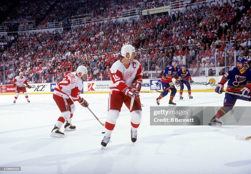 1996 Conference Semi-Finals - Game 7:  St. Louis Blues v Detroit Red Wings