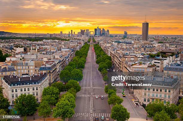 la défense, paris, france - barrio de los campos elíseos fotografías e imágenes de stock