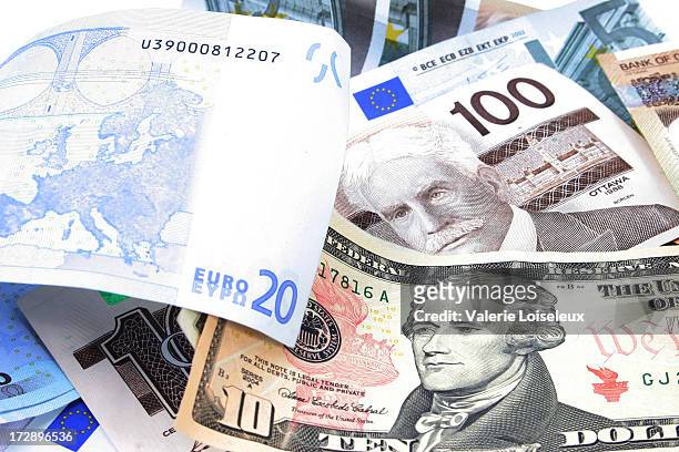 currencies - canadian one hundred dollar bill 個照片及圖片檔