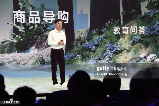 Robin Li Signare 806 Baidu Robin Li Stock Photos, High-Res Pictures, and Images - Getty ...