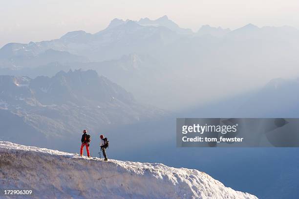alpinistas na montanha - aiguille de midi imagens e fotografias de stock