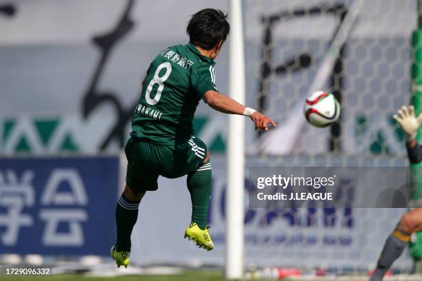 Yuzo Iwakami of Matsumoto Yamaga scores his team's first goal during the J.League J1 first stage match between Matsumoto Yamaga and Vegalta Sendai at...