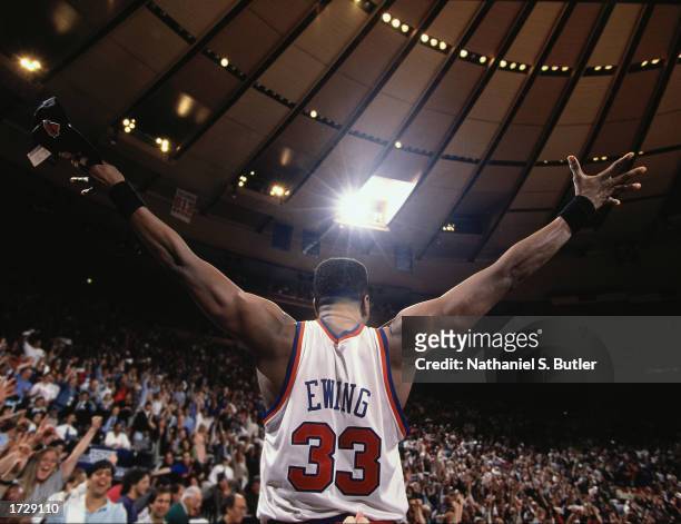 Patrick Ewing of the New York Knicks salutes the crowd during a 1994 NBA game at Madison Square Garden in New York, New York. NOTE TO USER: User...