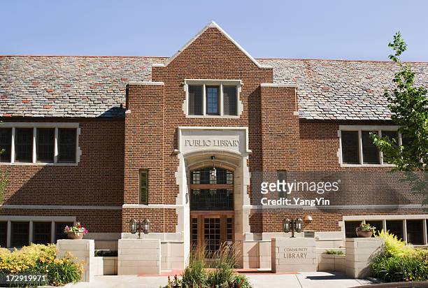 community library brick building front entrance - school facade stock pictures, royalty-free photos & images