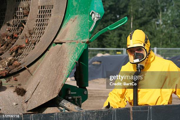 suitable respiratory equipment - respiratory protection construction stock pictures, royalty-free photos & images