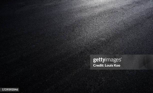 asphalt road background - vignettering stockfoto's en -beelden