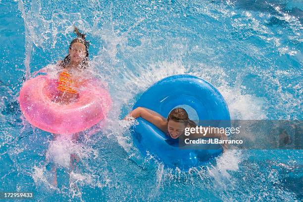 auf die plätze, fertig, los! - den sprung wagen stock-fotos und bilder