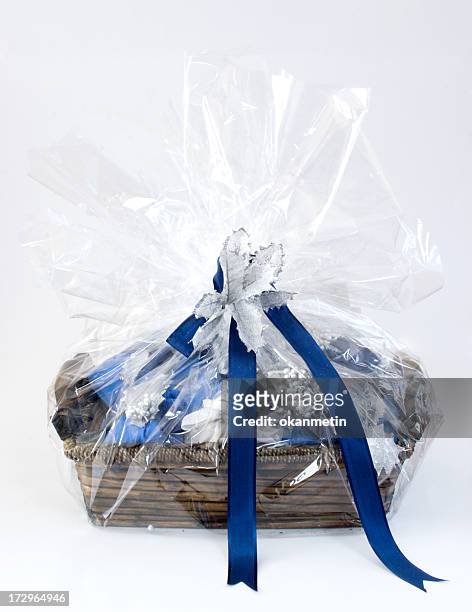 christmas gift basket - christmas basket stock pictures, royalty-free photos & images
