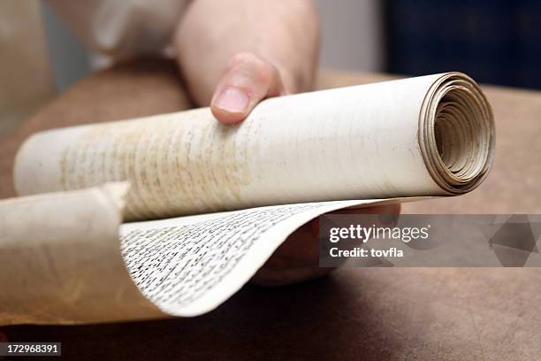 ancient scroll - ancient scroll bildbanksfoton och bilder