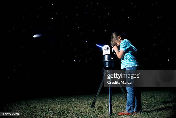 comet - telescopes stock pictures, royalty-free photos & images