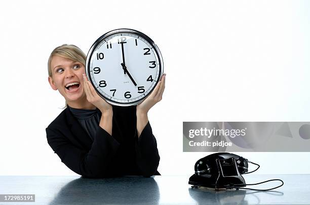 tiempo para salir de la oficina - la tarde fotografías e imágenes de stock