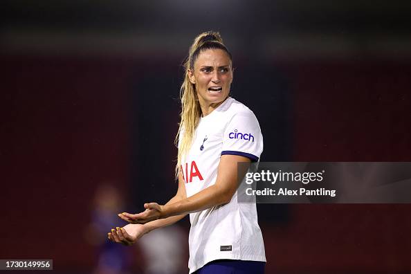 Tottenham Hotspur v Reading - FA Women's Continental Tyres League Cup Tottenham Hotspur v Reading - FA Women's Continental Tyres League Cup