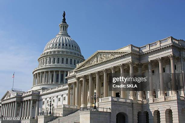 the capitol in washington dc (usa) - house speaker paul ryan gives speech on the state of american politics stockfoto's en -beelden