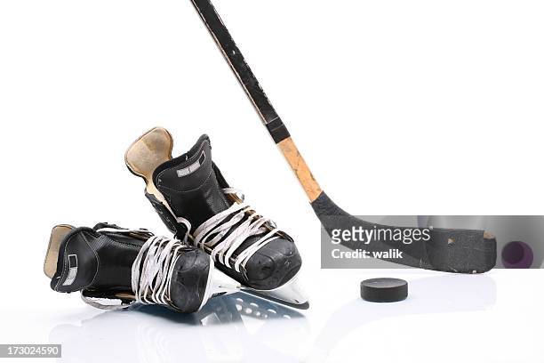 attrezzatura da hockey - hockey skates foto e immagini stock