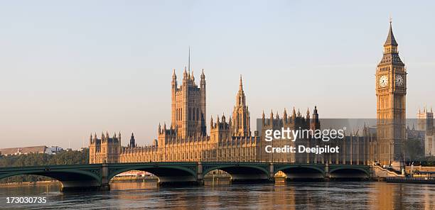 big ben and the palace of westminster in london uk - westminster bridge stock pictures, royalty-free photos & images