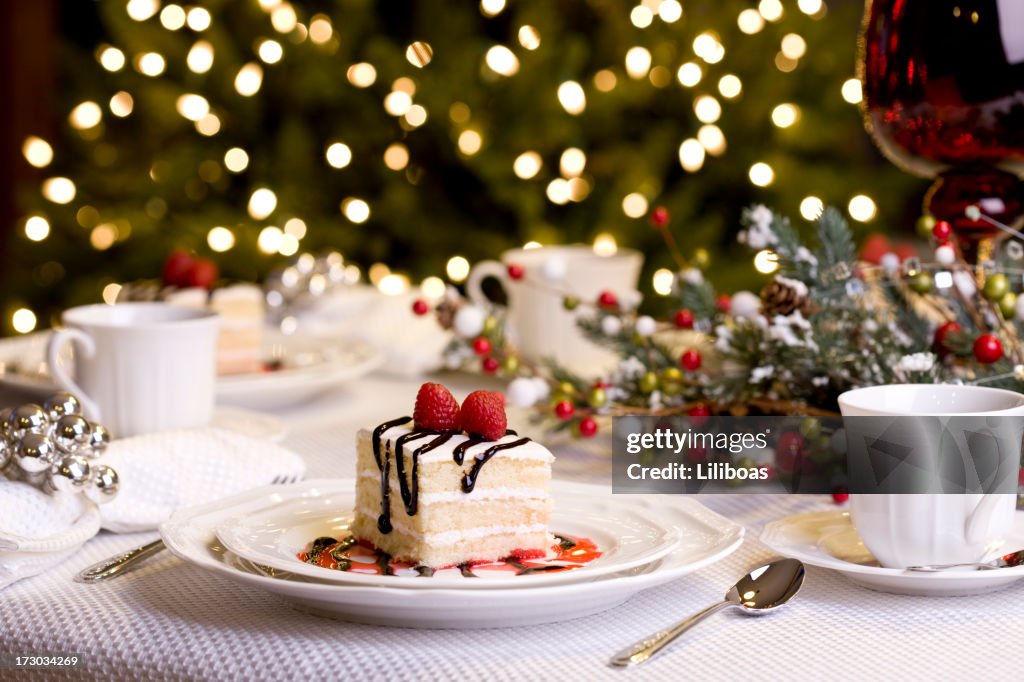 Holiday Dining (XXL)