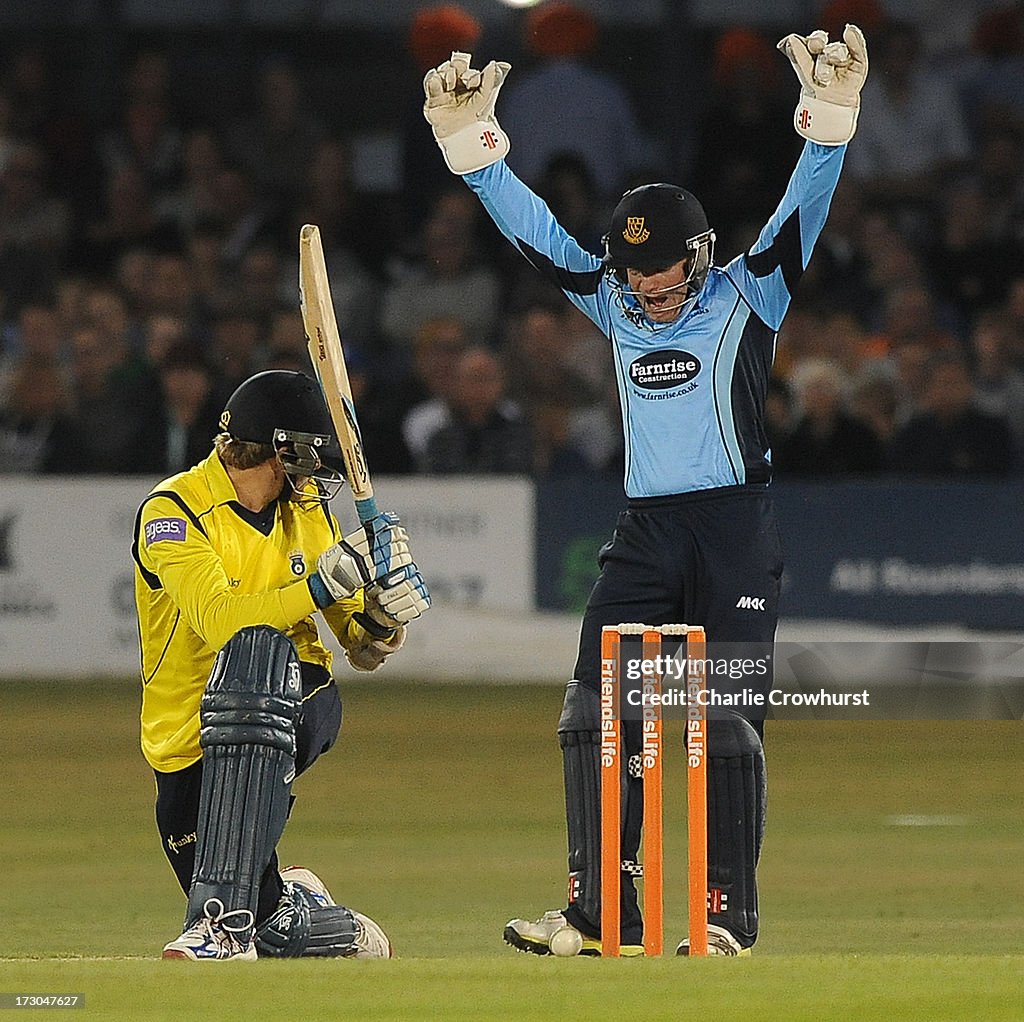 Sussex Sharks v Hampshire Royals - Friends Life T20