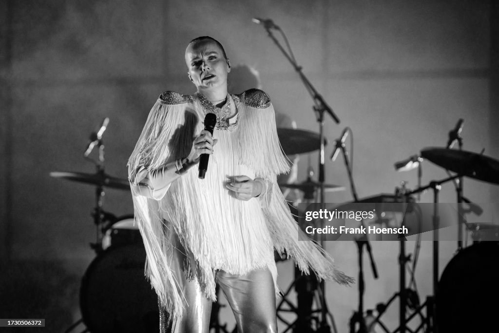 Ane Brun Performs In Berlin