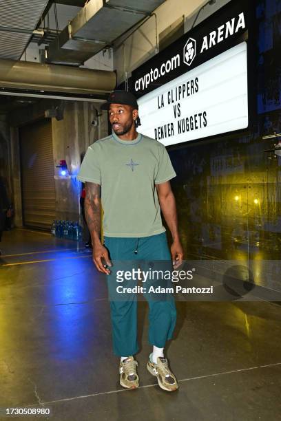 Kawhi Leonard of the LA Clippers arrives to the arena before the game against the Denver Nuggets on October 17, 2023 at Crypto.Com Arena in Los...