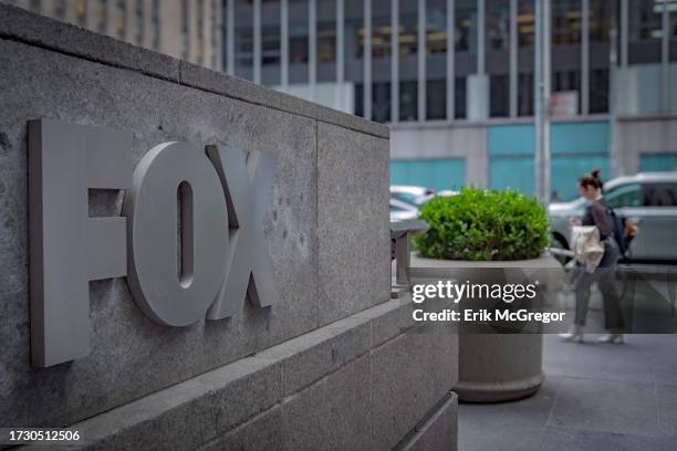 Fox Building Front 1,349 Fox News Building Stock Photos, High-Res Pictures, and Images ...