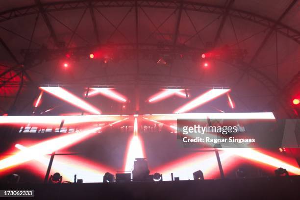 Calvin Harris performs on stage headlining on Day 4 of Hove Festival 2013 on July 5, 2013 in Arendal, Norway.