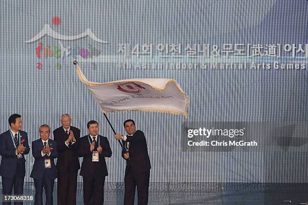 Rejepgeldy Nurmammedow , Head of Government of Ashghabat city, Turkmenistan, the next host city of the Asian Indoor & Martial Arts Games waves the...