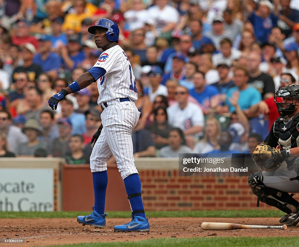 Pittsburgh Pirates v Chicago Cubs