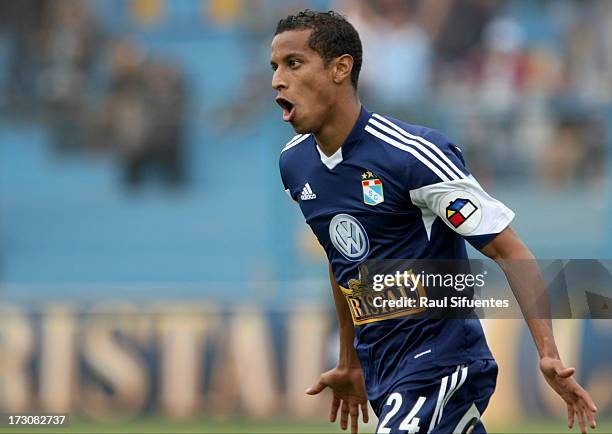 Junior Ross of Sporting Cristal celebrates a goal during a match between Sporting Cristal and UTC as part of the Torneo Descentralizado 2013 at...