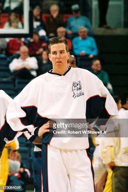 University of Connecticut basketball player Travis Knight warms up before a game, Storrs, Connecticut, 1994.