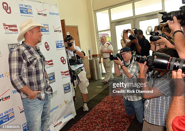 Musician Garth Brooks attends the Oklahoma Twister Relief Concert to benefit United Way of Central Oklahoma May Tornadoes Relief Fund at Gaylord...