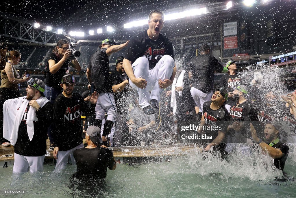 Division Series - Los Angeles Dodgers v Arizona Diamondbacks - Game Three
