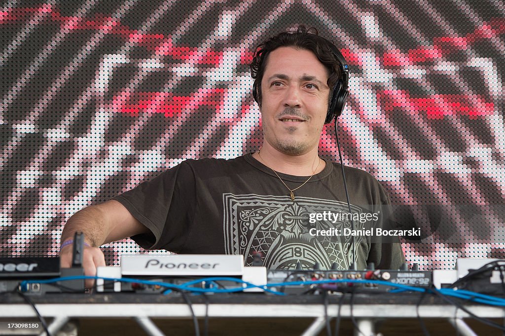 2013 Wavefront Music Festival - Day 2