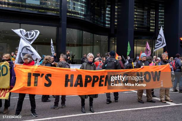 Different Language Protest 4,436 Peace In Different Languages Stock Photos, High-Res Pictures, and ...