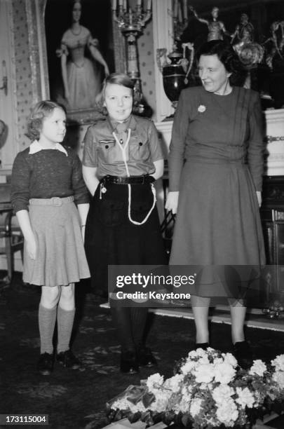 Princess Irene of the Netherlands, her sister Princess Beatrix and their mother Queen Juliana , 1950.