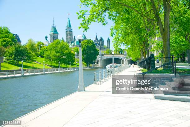 parliament - rideau canal stock pictures, royalty-free photos & images