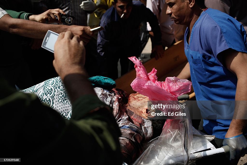 Pro-Morsi Supporters Killed In Shooting Incident Outside Presidential Guard Barracks