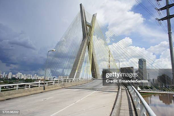 ponte estaiada - ponte de tirantes - fotografias e filmes do acervo